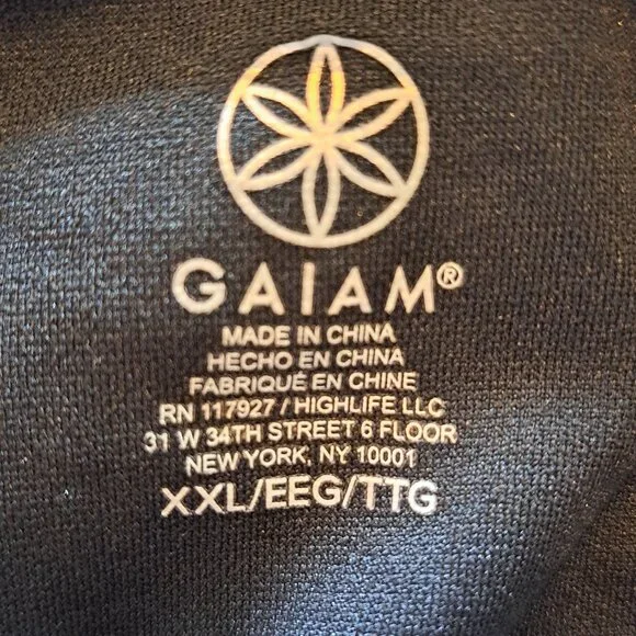 Gaiam Black Purple Tie Dye Strappy Tank Top Built in Bra Plus Size XXL - Picture 3 of 3